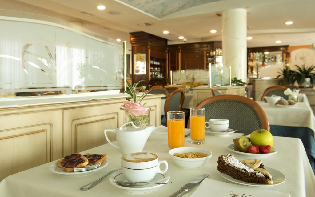 Hotel il Castelletto Casarile Esterno foto