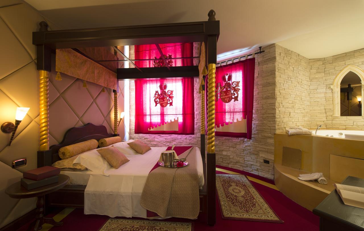 Hotel il Castelletto Casarile Esterno foto