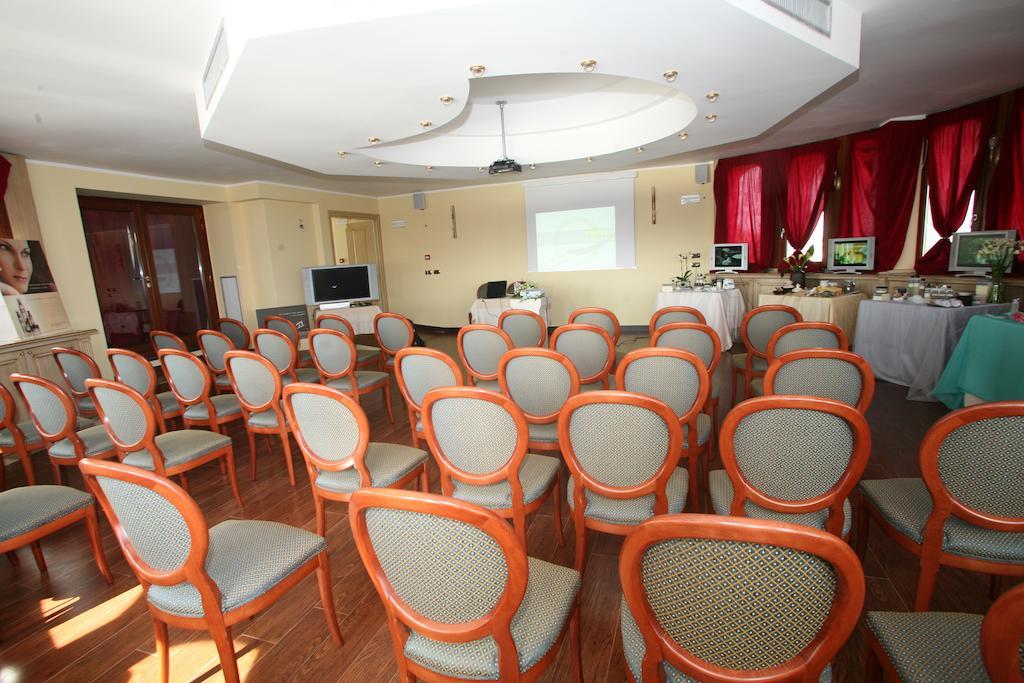 Hotel il Castelletto Casarile Esterno foto