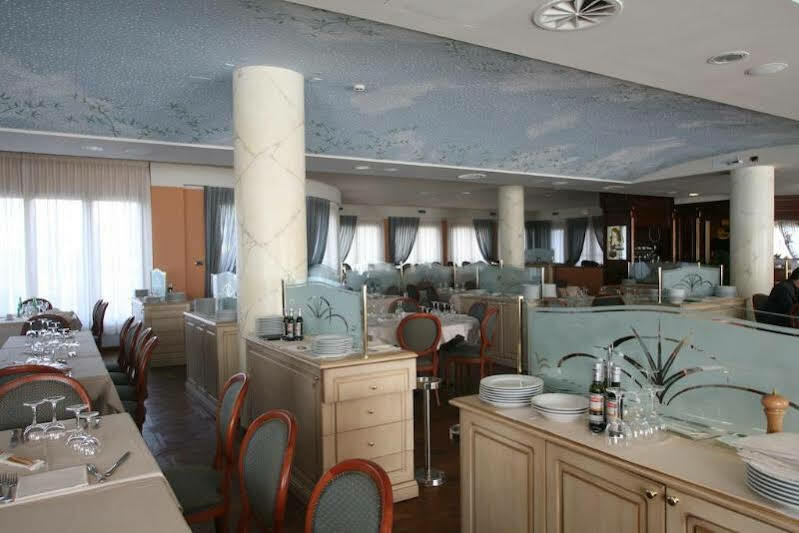 Hotel il Castelletto Casarile Esterno foto